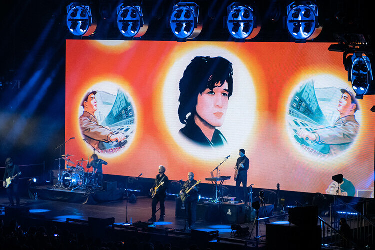    Довольно богато будет представлена и палитра российских музыкантов, где особняком стоит концерт группы «Кино», музыканты которой вновь повторят уже показанную в «Татнефть Арене» программу Фото: «БИЗНЕС Online»