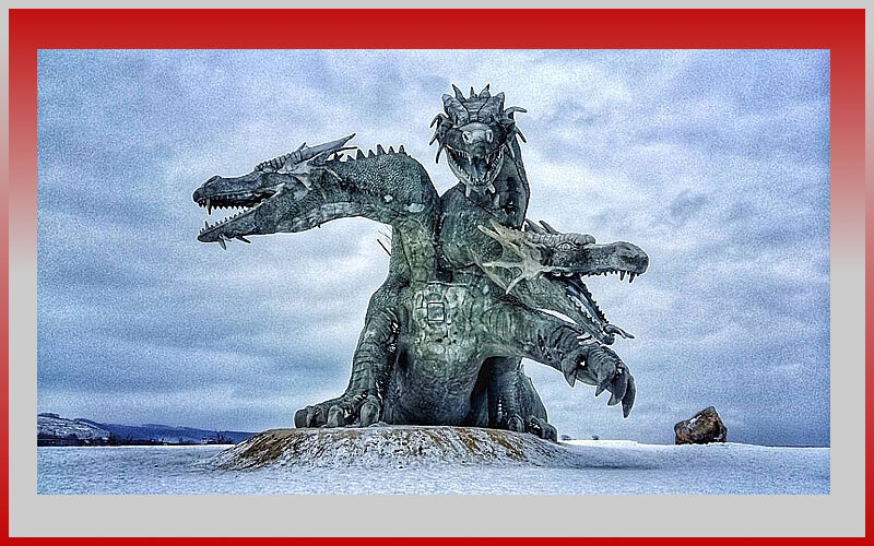 Кудыкина Гора (Сафари-Парк) Трёхголовый дракон из русского фольклора