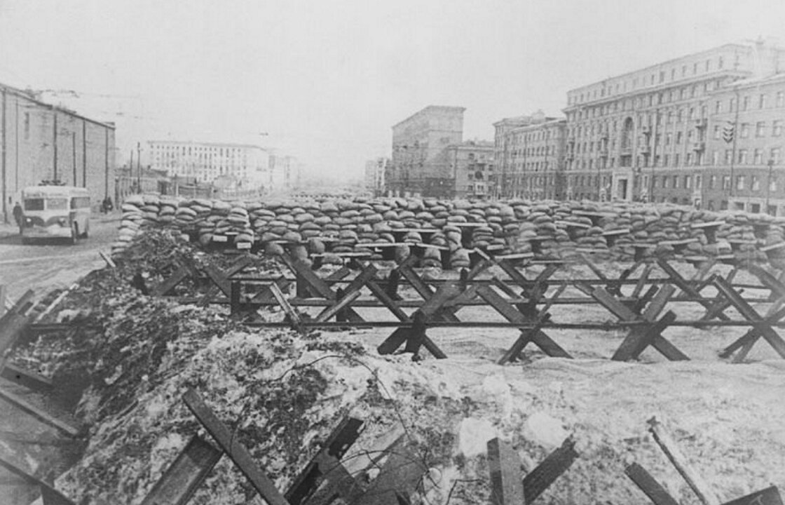 маскировка зданий в москве 1941