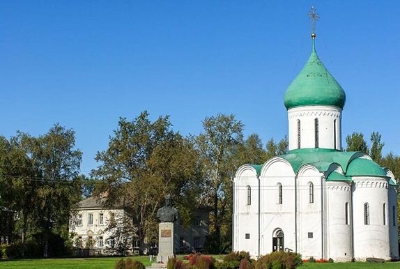 Спасо-Преображенский собор
