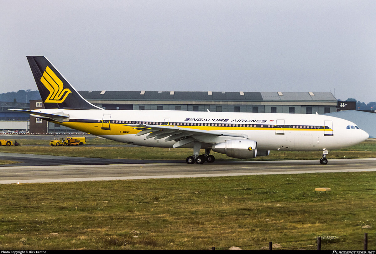 Airbus A-300 авиакомпании Singapore Airlines. Сейчас заменены на А-330 и А-350