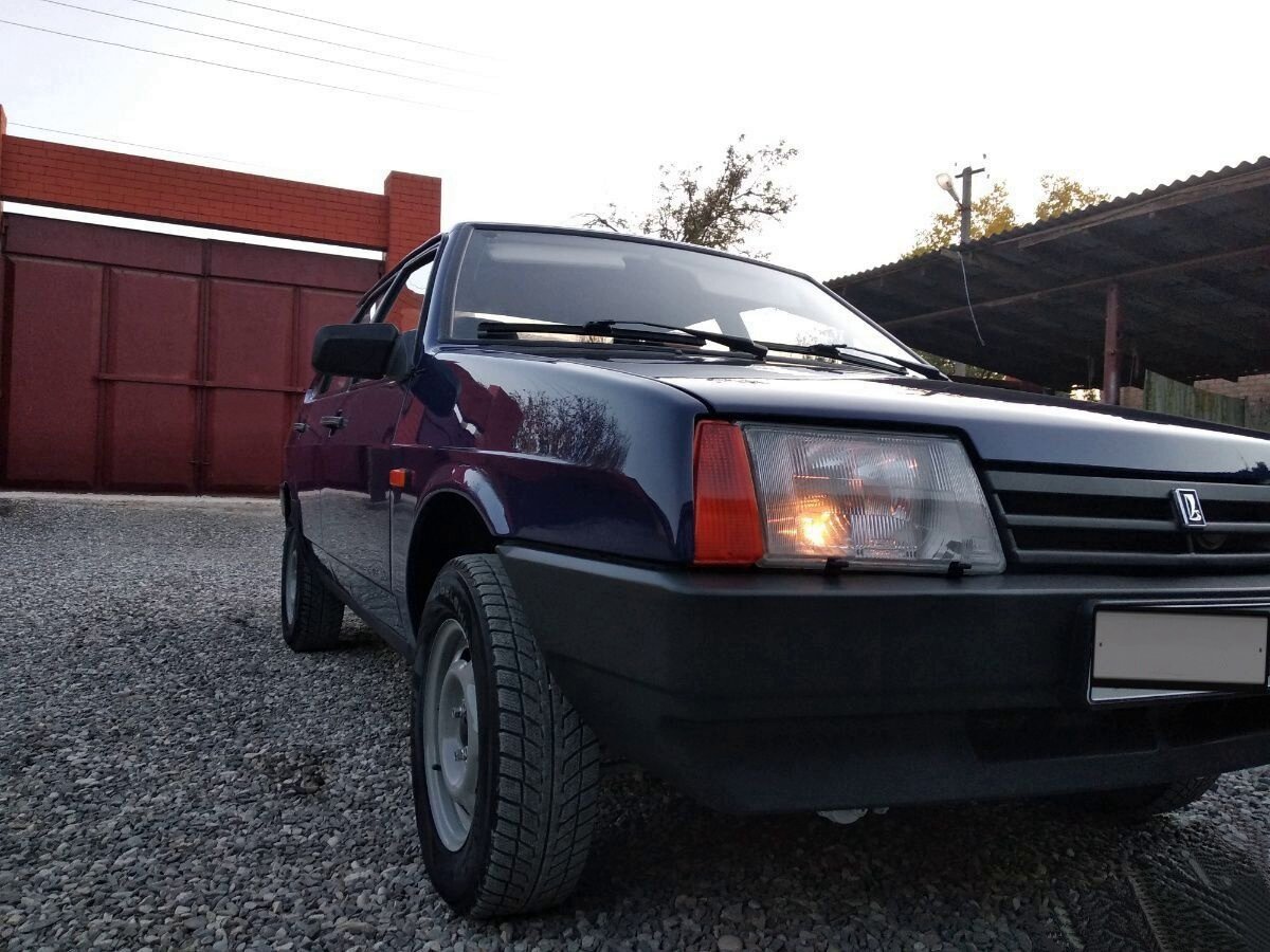 ВАЗ-21099