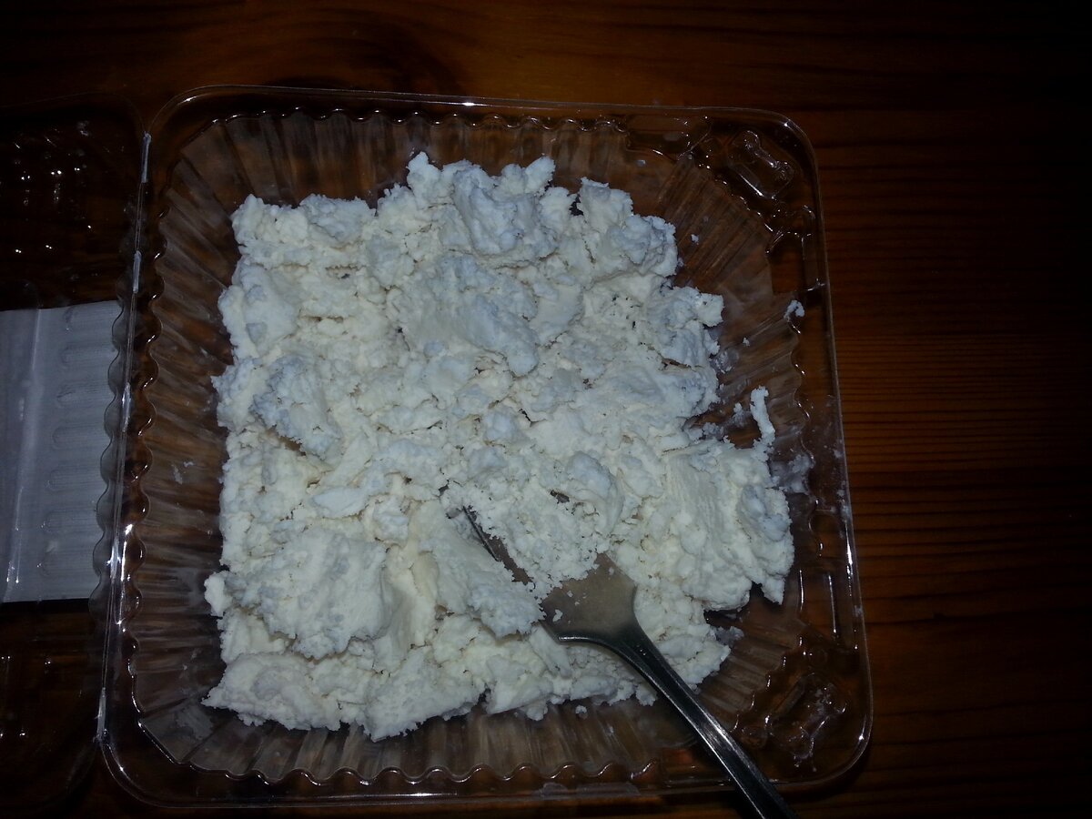 Измельченная брынза (фото автора)