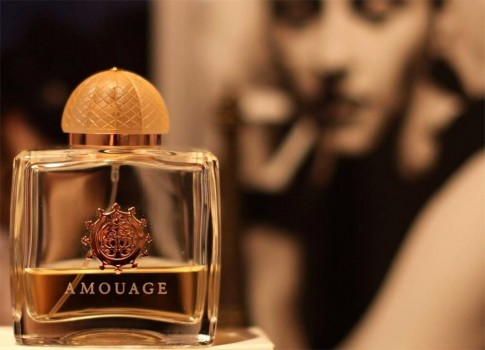 Зимний парфюм. Изящные и дорогие ароматы для женщин 45+