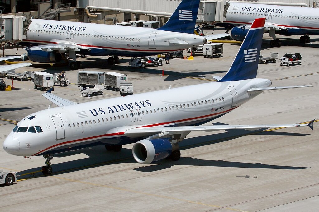 Самолет Airbus A320-214. Фото commons.wikimedia.org.