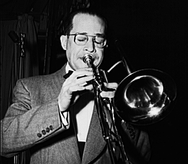 Хуан Тизол, май 1943. Фото: Gordon Parks (Library of Congress, Prints & Photographs Division, Farm Security Administration/Office of War Information Black-and-White Negatives)