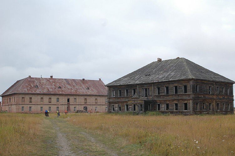 Сергиевский скит на острове Большая Муксалма, фото из Интернета