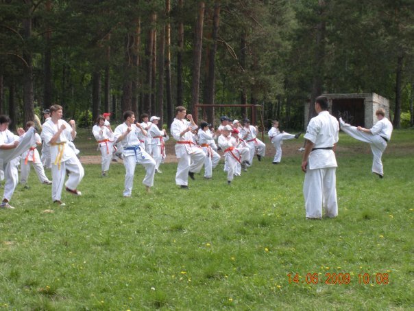 Летний лагерь каратэ
