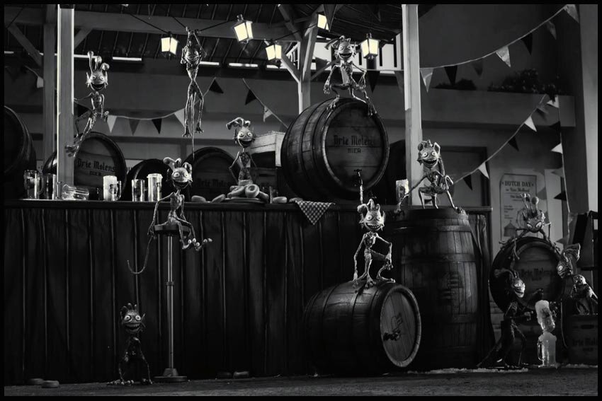 Кадр из «Франкенвини» (2012)