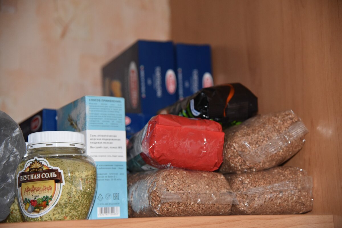 Из личного архива - вкусная соль, просто соль, гречка, рис и макароны