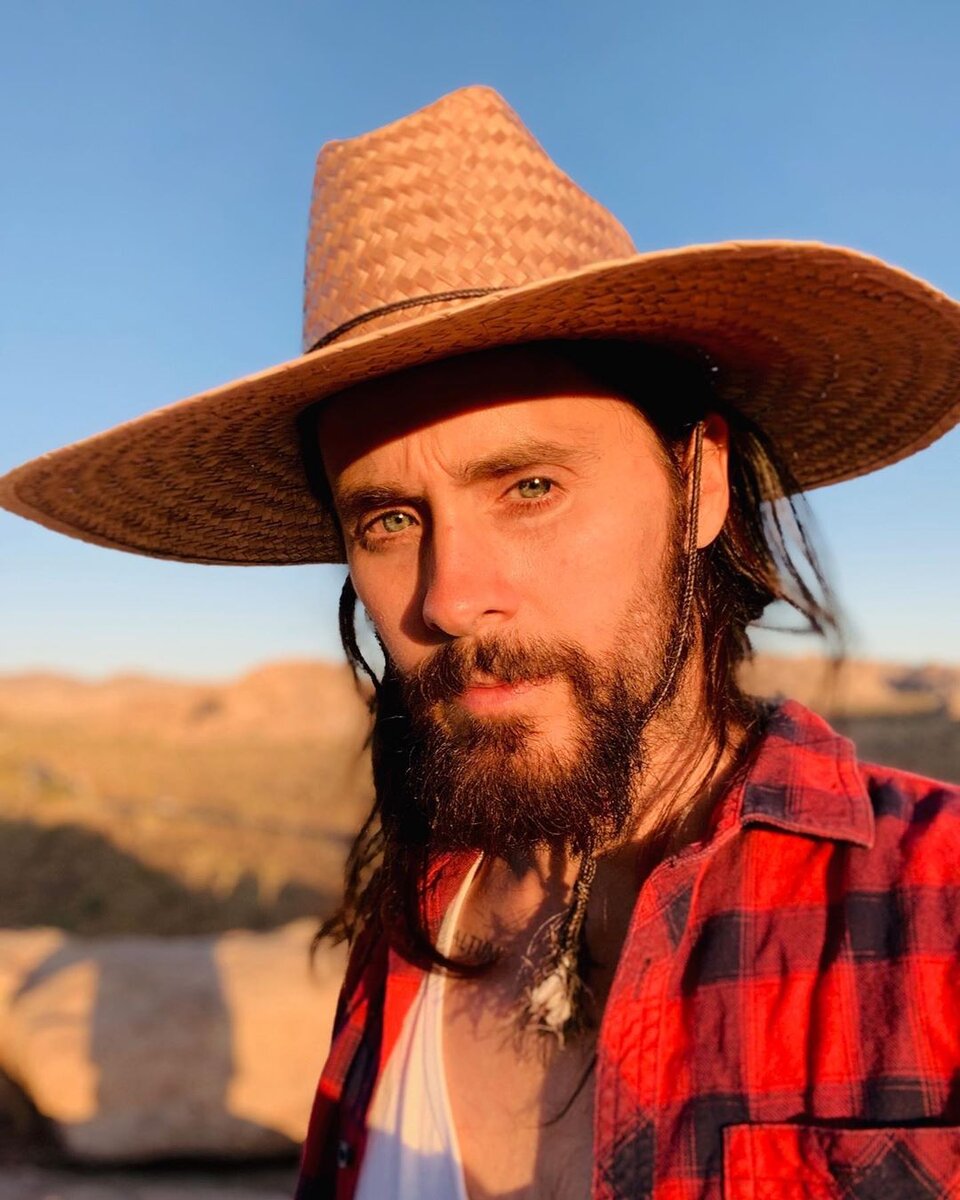 Джаред Лето удивился последним событиям и пожелал всем добра