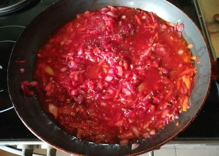 Приготовление флотского борща