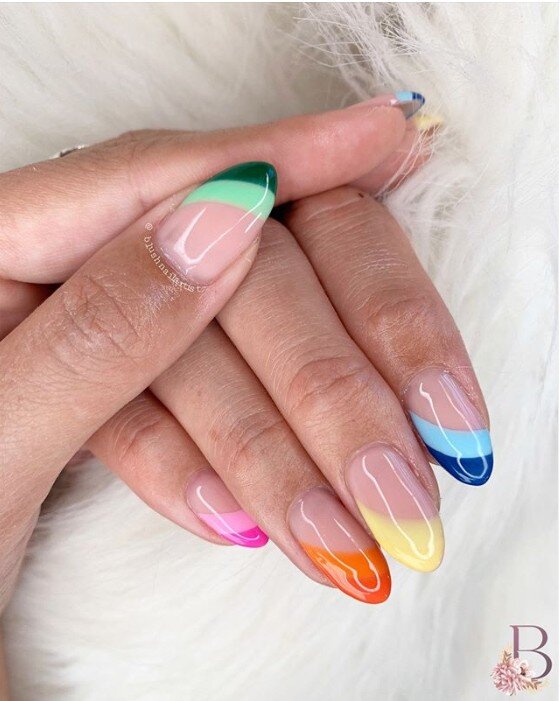 @blushnailartist 
