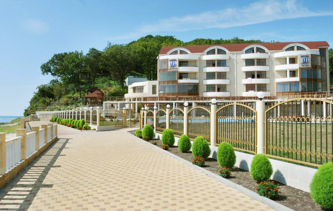 Небуг гостиница черноморье. Небуг краснодарский край пансионат черноморье. Поселок небуг отели. Оздоровительный комплекс прометей туапсе. Небуг краснодарский край пансионат черноморье.