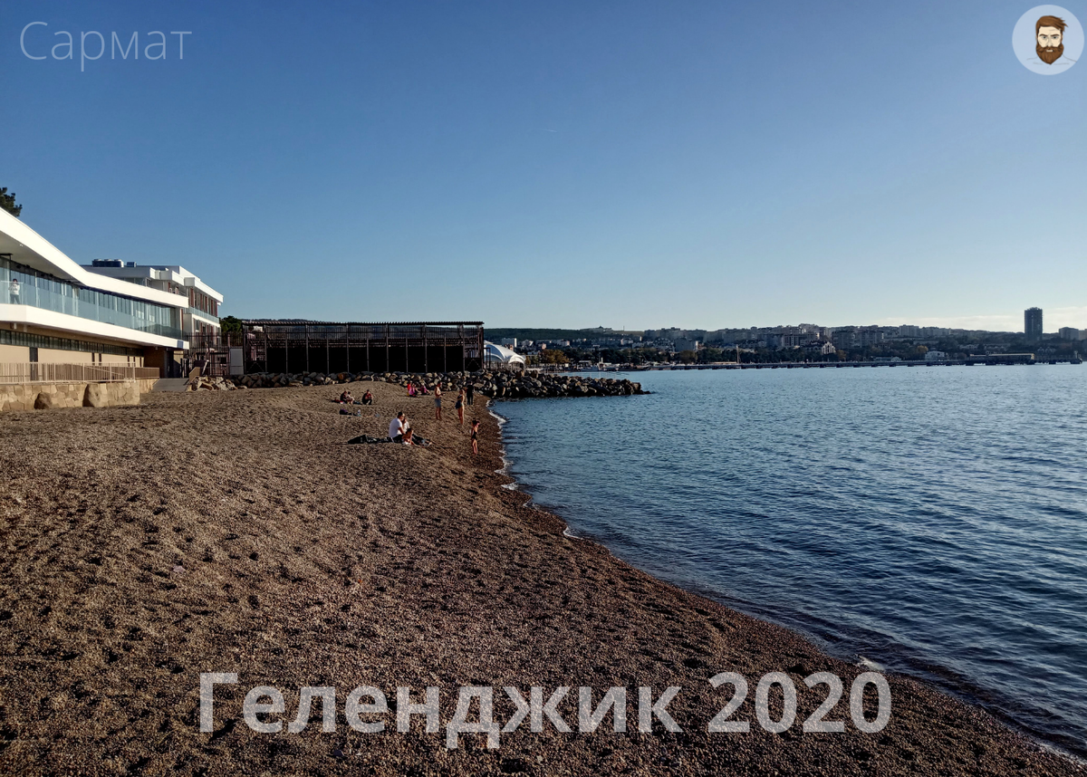 Пляж отеля Приморье