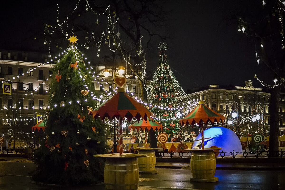 Санкт-Петербург. Прогулка с фотоаппаратом по ночному городу. 31 декабря  2020 года. | Владимир Кононов | Дзен