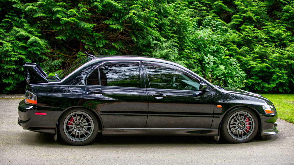 Mitsubishi Lancer 9