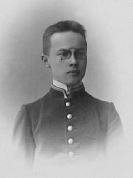 Выпускник гимназии Саша Косыгин, 1901 г.