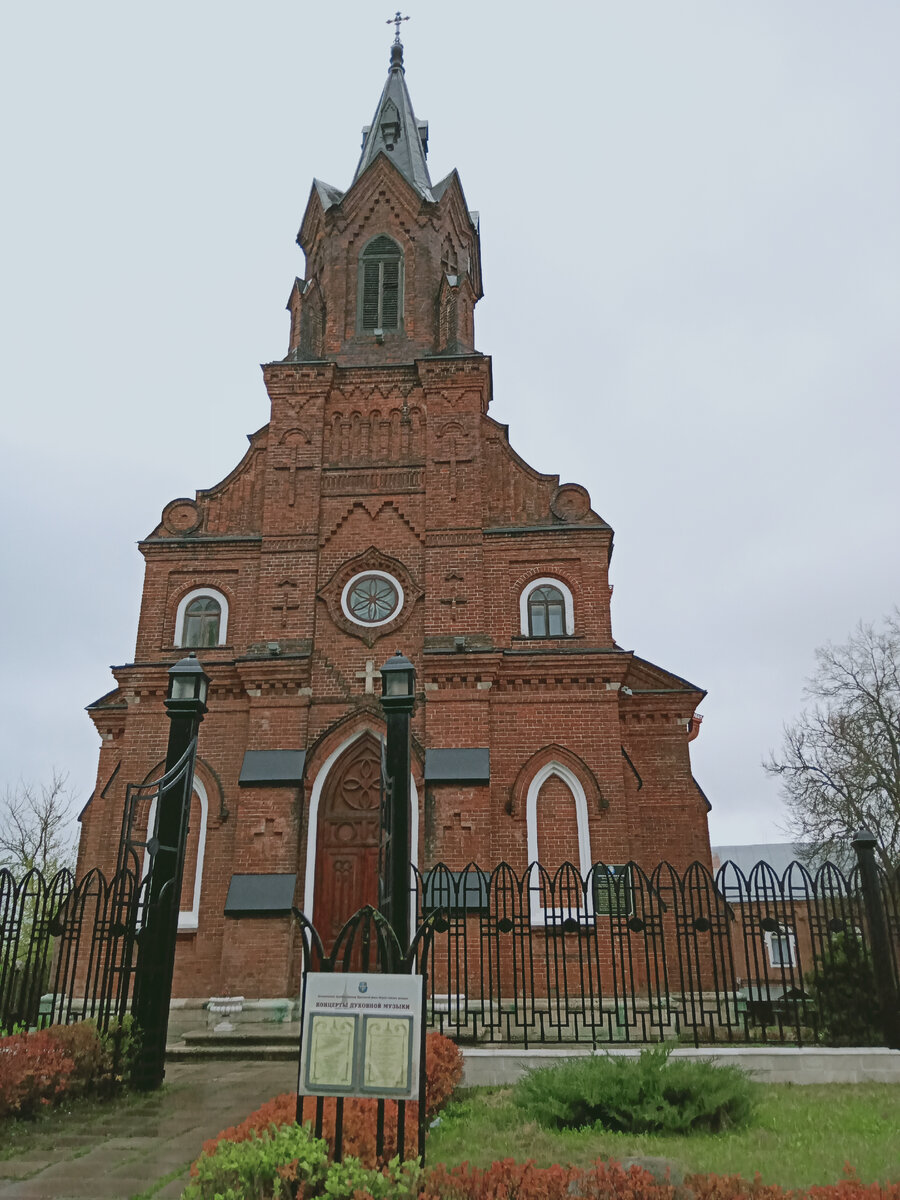 Россия. Владимир. Католическая церковь святого Розария Пресвятой Девы Марии