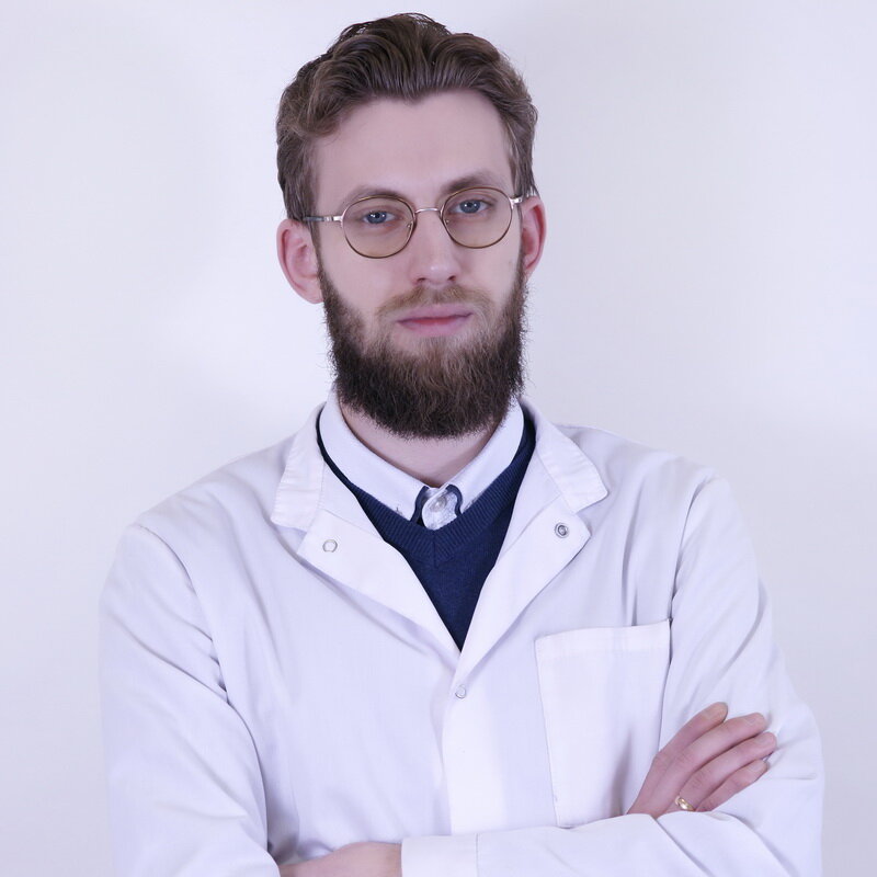 Антон Андреевич Крутов, врач-онколог
