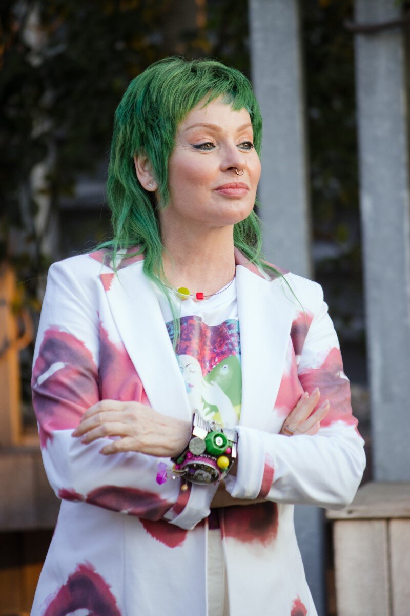    Сериал Два холма