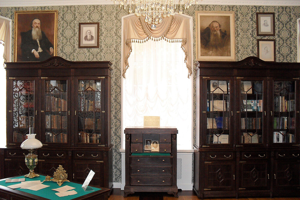 Библиотека-музей Н.Н. Страхова