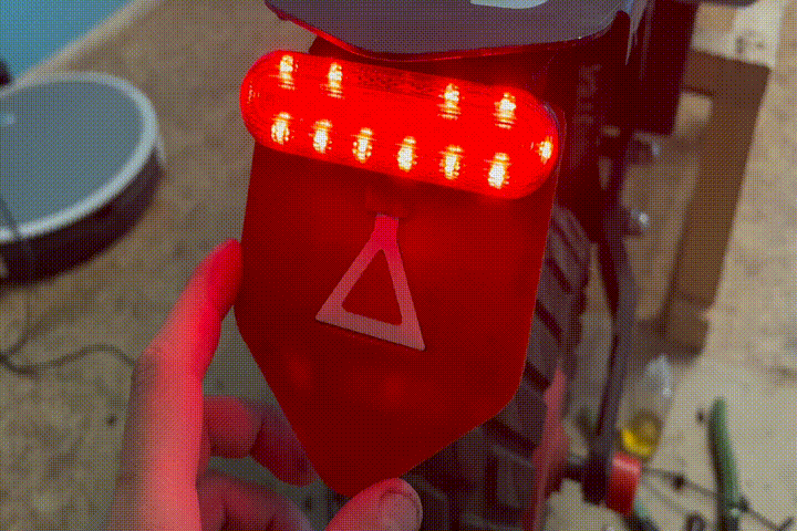 Работа стоп-сигнала.