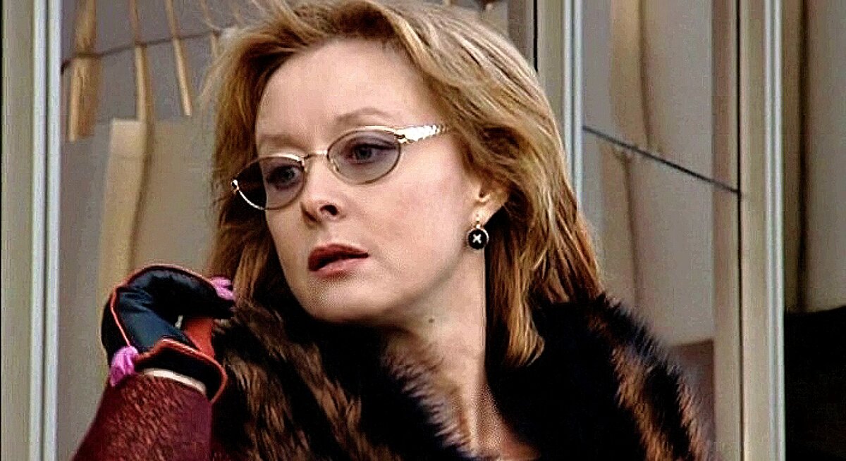 Актриса удовиченко биография личная жизнь От Маньки Облигации до Дарьи Васильевой: лучшие фильмы с Ларисой Удовиченко Кино