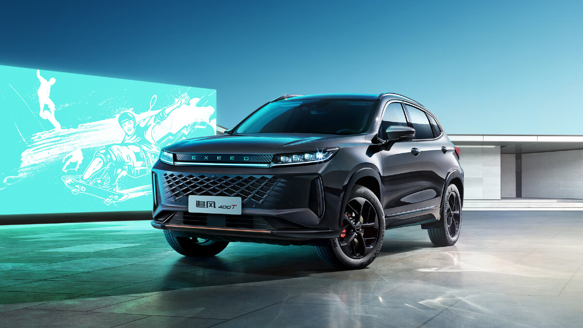 На фото: обновленный кроссовер Exeed LX