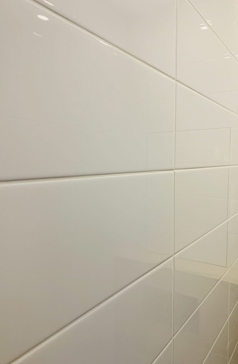 Затирка швов плитки в ванной своими руками:герметизация, этапы, техника