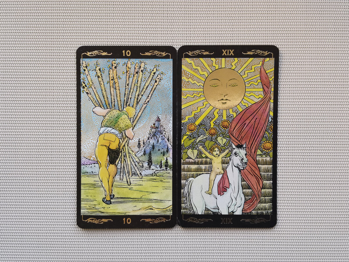 Ангела перл таро водолей 2024. Таро золотое универсальное. Таро Gold Foil Tarot. Золотое универсальное Таро галерея. Таро Райдера золотые карты.