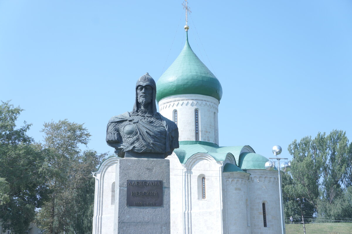памятник Александру Невскому. Фото из личного архива
