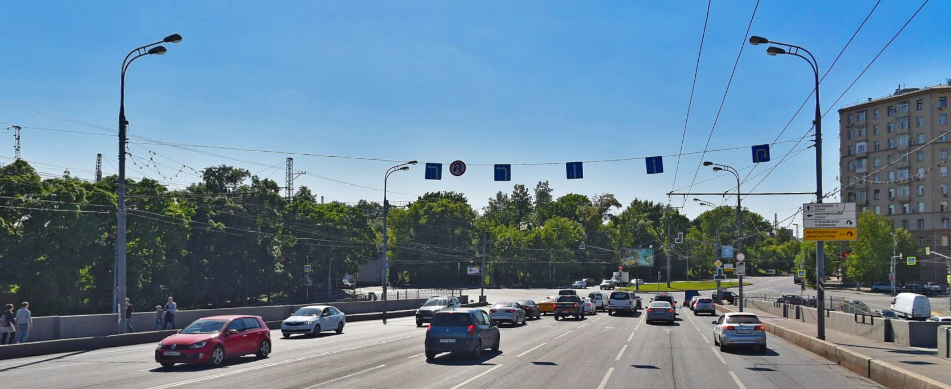 Электрозаводский мост. выезд на Гастелло Источник: Яндекс карты