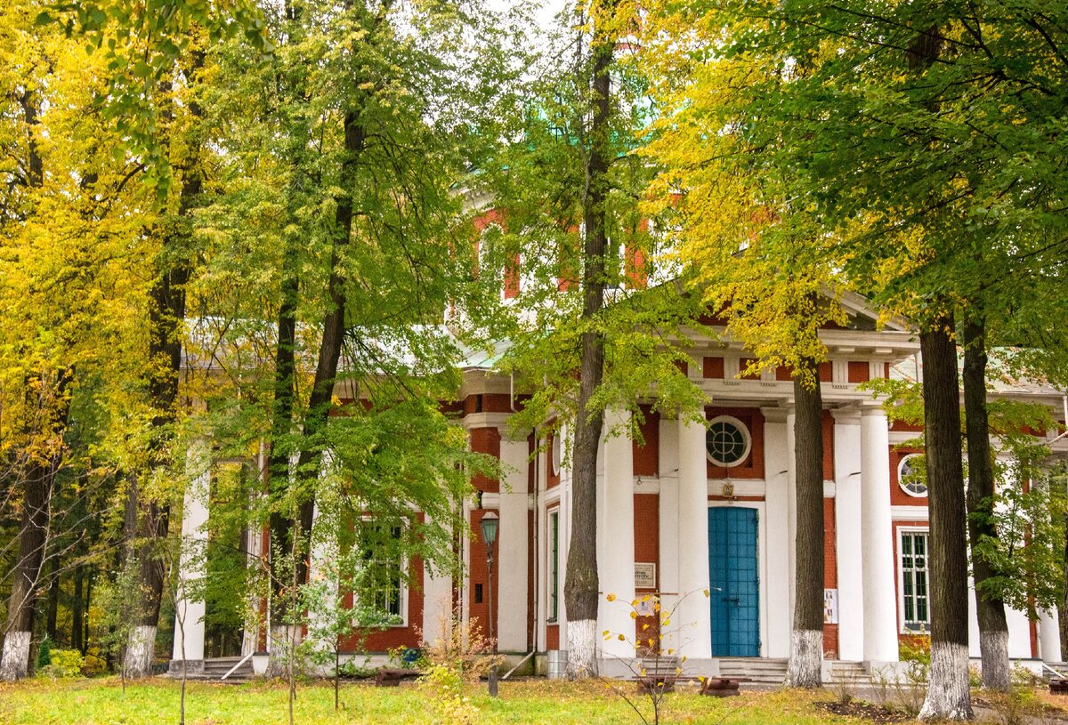 Храм Гребневской  иконы Божьей матери (1791 г)