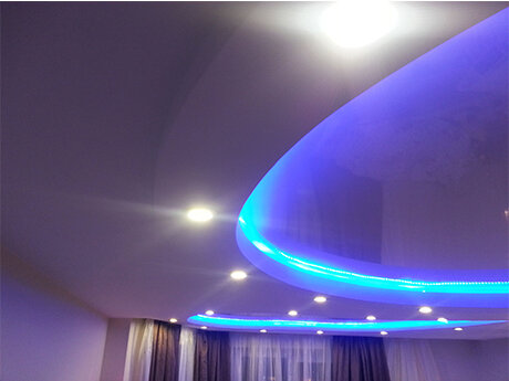 Гипсокартонный потолок со светодиодной подсветкой
