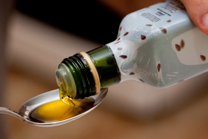 ?Льняное масло - эликсир стройности: чем полезно и как употреблять