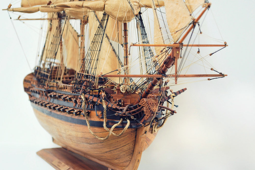 Деревянная модель.