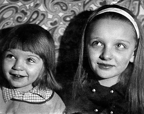 Анна Ардова со своей старшей сестрой Ниной