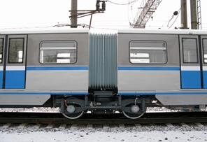 Сцеп на поездах "Русич" позволяющий увеличить вместимость и разделяющий два вагона