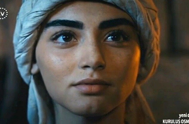 Основание осман бала хатун. Осман бала Хатун актриса. Осман Зухре Хатун. Основание Осман бала Хатун актриса.