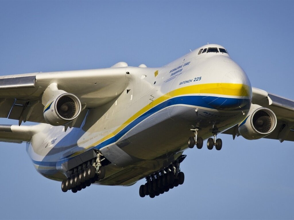 АН-225 Мрия