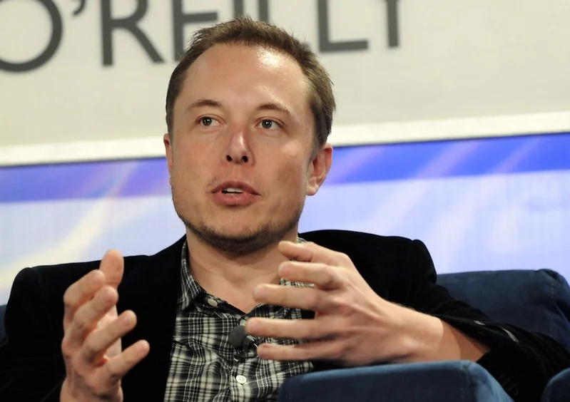 Посольство Украины обратилось к владельцу компании Tesla Илону Маску с просьбой предоставить аппараты искусственной вентиляции легких