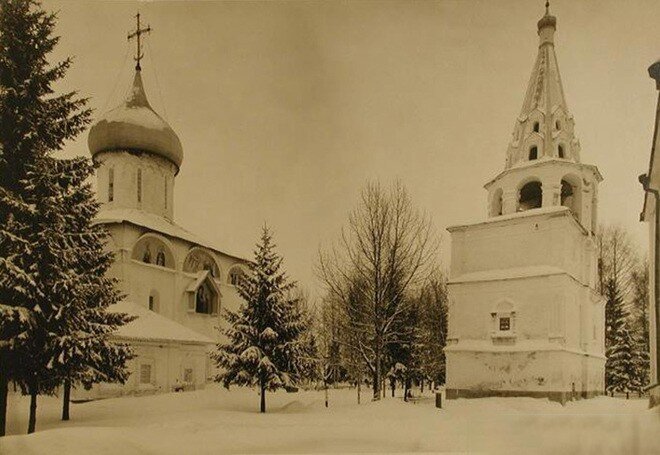 Никольский собор и колокольня. Начало XX века