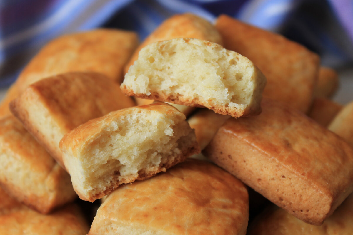 Старенький и простой рецепт творожного печенья: вкусно и без заморочек
