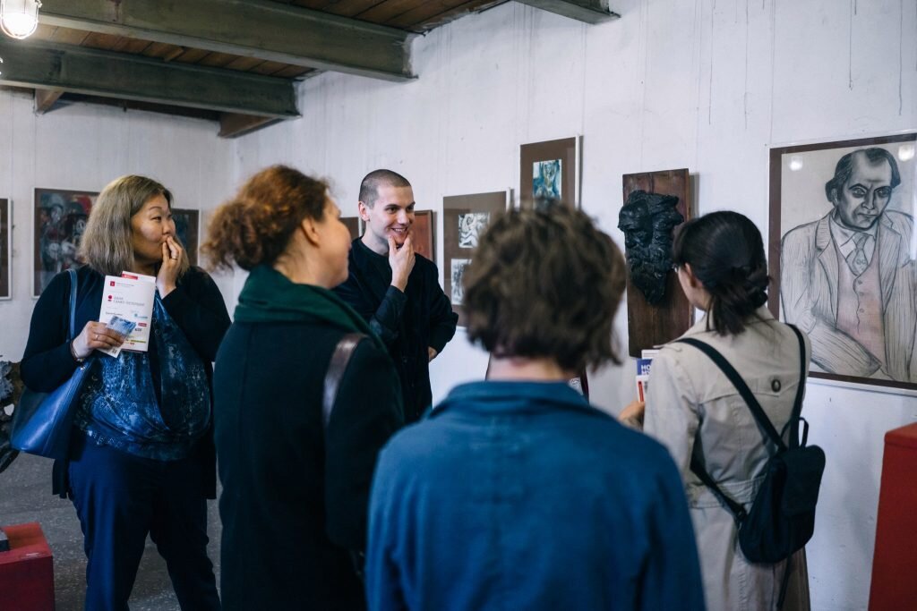 МИСП. Авторская экскурсия для взрослых Adult’s Talk (28 сентября 2018 ). Источник фото: http://www.mispxx-xxi.ru/avtorskaya-ekskursiya-dlya-vzroslyh-adult-s-talk-5/