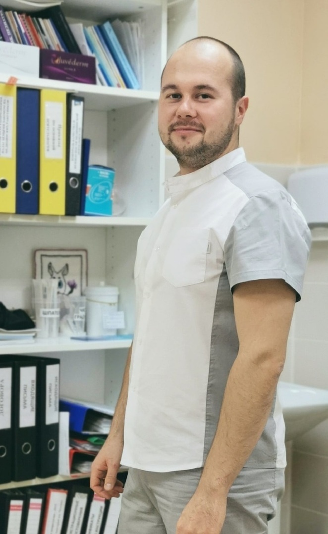 Хирург, флеболог Исхаков Роберт Илдарович