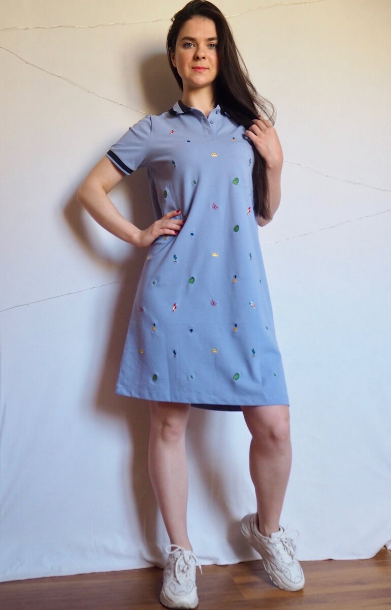 Повседневное платье до колена с милой мультяшной вышивкой, высокое качество и отличная цена!

Цена - 1 299,90 руб. и бесплатная доставка.

К заказу доступны 4 расцветки, размеры М- 4XL.

На свои параметры 90-65-91 и рост 167 заказала размер М- платье село идеально.