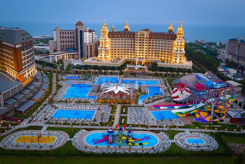 На фото: отель ROYAL SEGINUS 5* в Турции, фото с сайта отеля royalseginus.com
