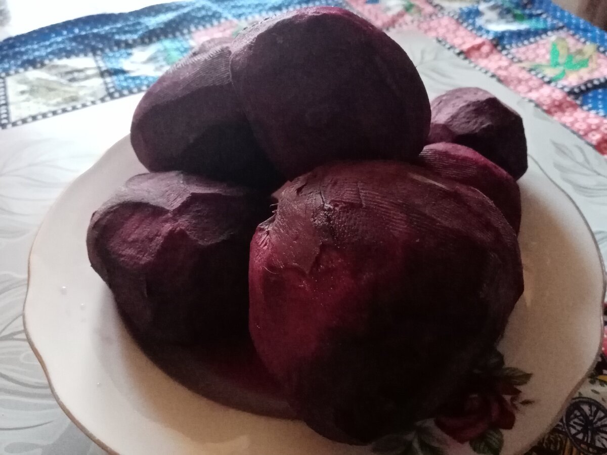 Свеклу я беру сладкую и насыщенного цвета