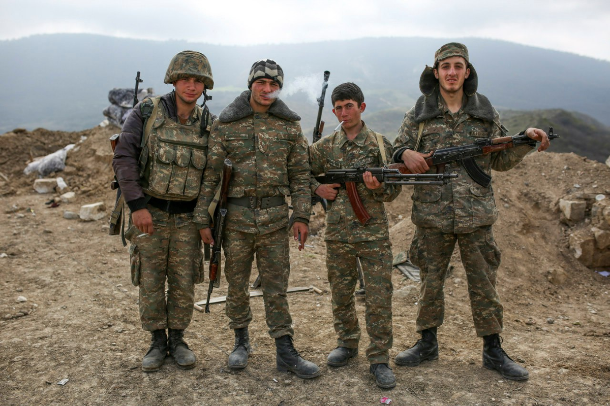Арцах сейчас. Арцах Нагорный Карабах солдаты. Карабах солдаты.